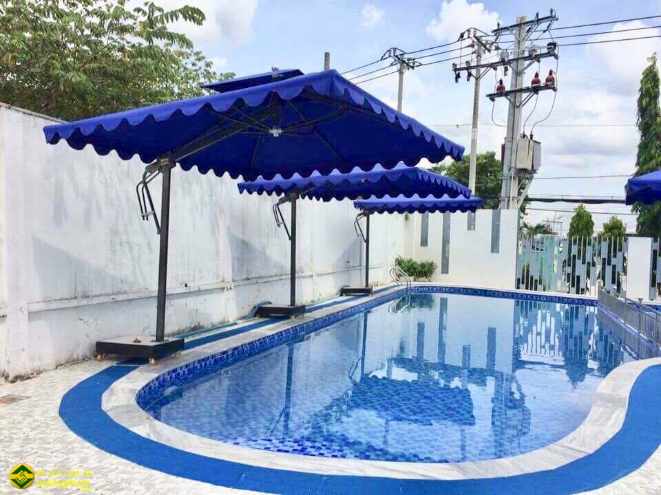 Dù lệch tâm vuông hồ bơi đẹp