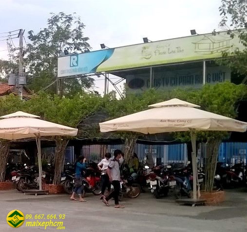 Dù xinh